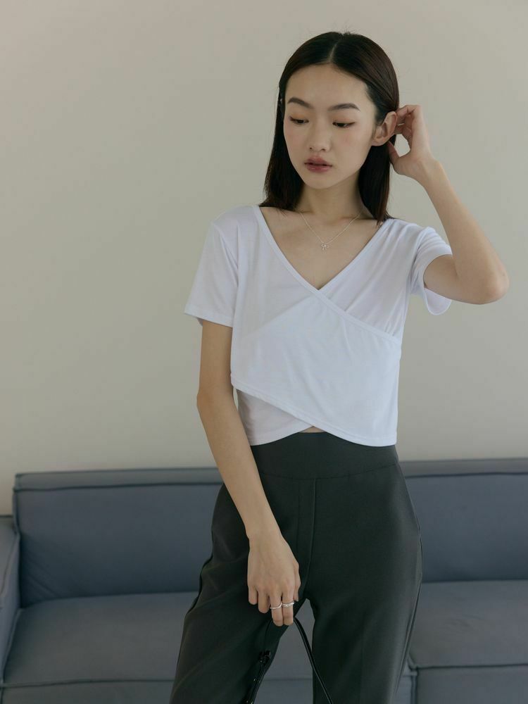 零著感前交叉短Ｔ