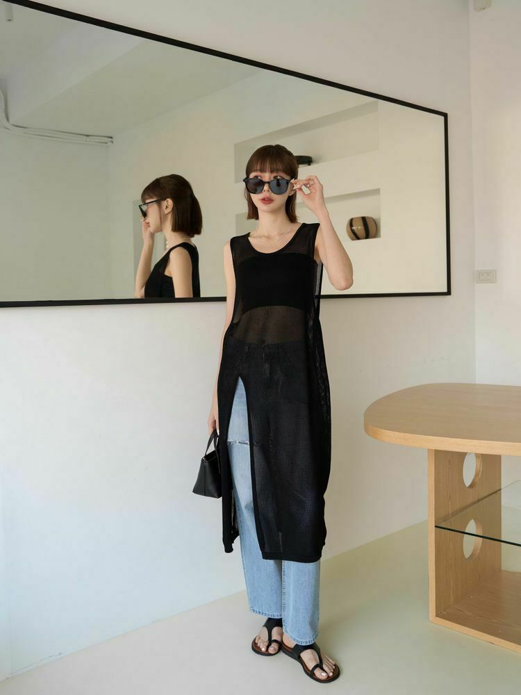 側開衩鏤空薄針織背心