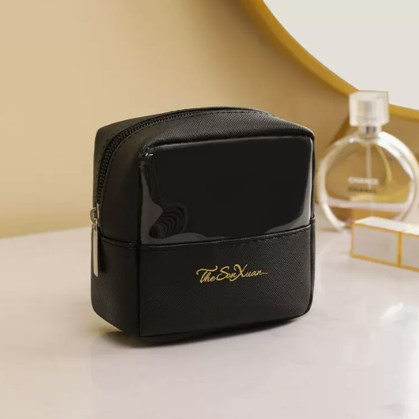 Popular travel large-capacity toiletry bag (quadrilateral black small size: 10cm*5cm*10cm)