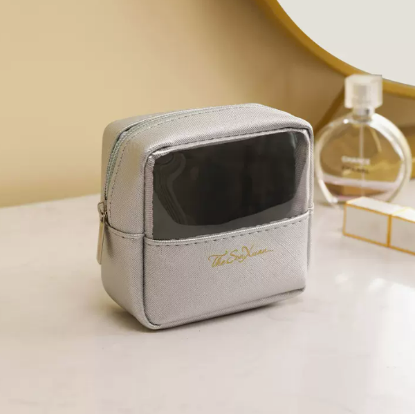 Popular travel large-capacity toiletry bag (quadrilateral silver small size: 10cm*5cm*10cm)