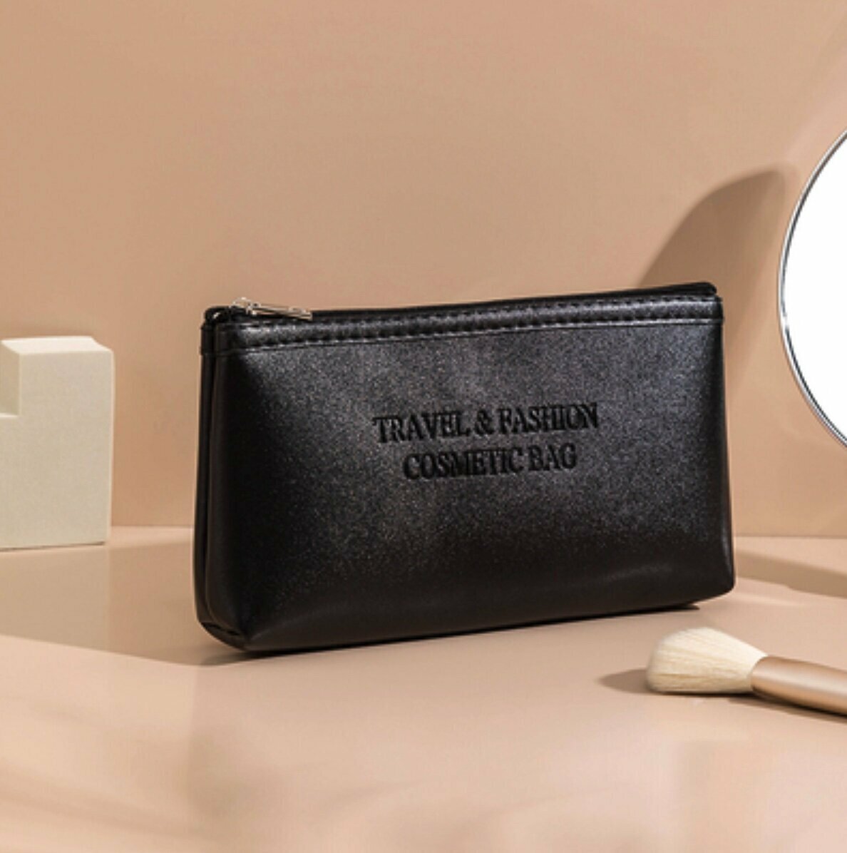 Popular portable travel toiletry bag (pearlescent black flat small length 18.5cm high 11cm)