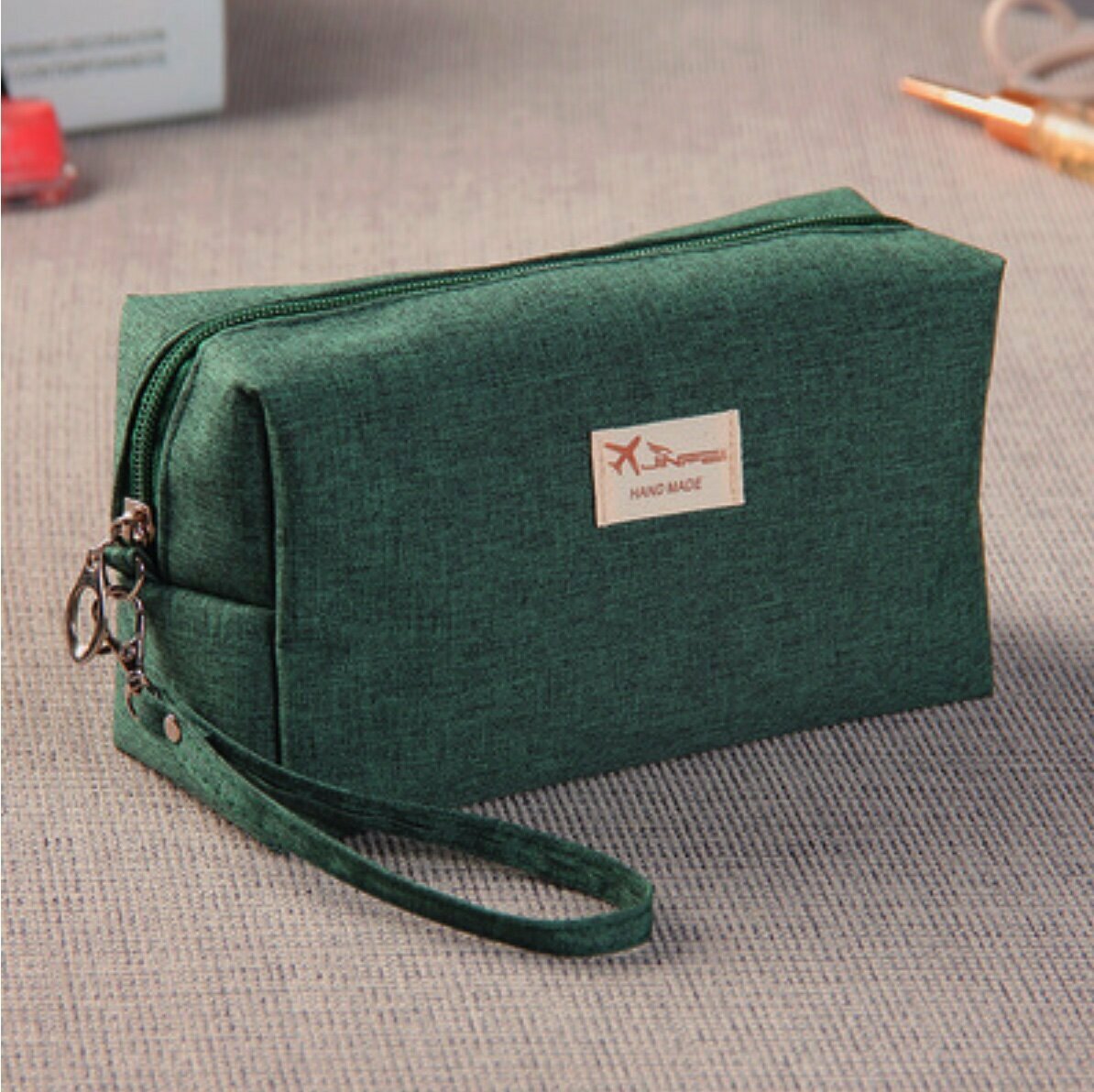 Popular large-capacity travel cosmetic bag (dark green size: 18cm*8.5cm*10cm)