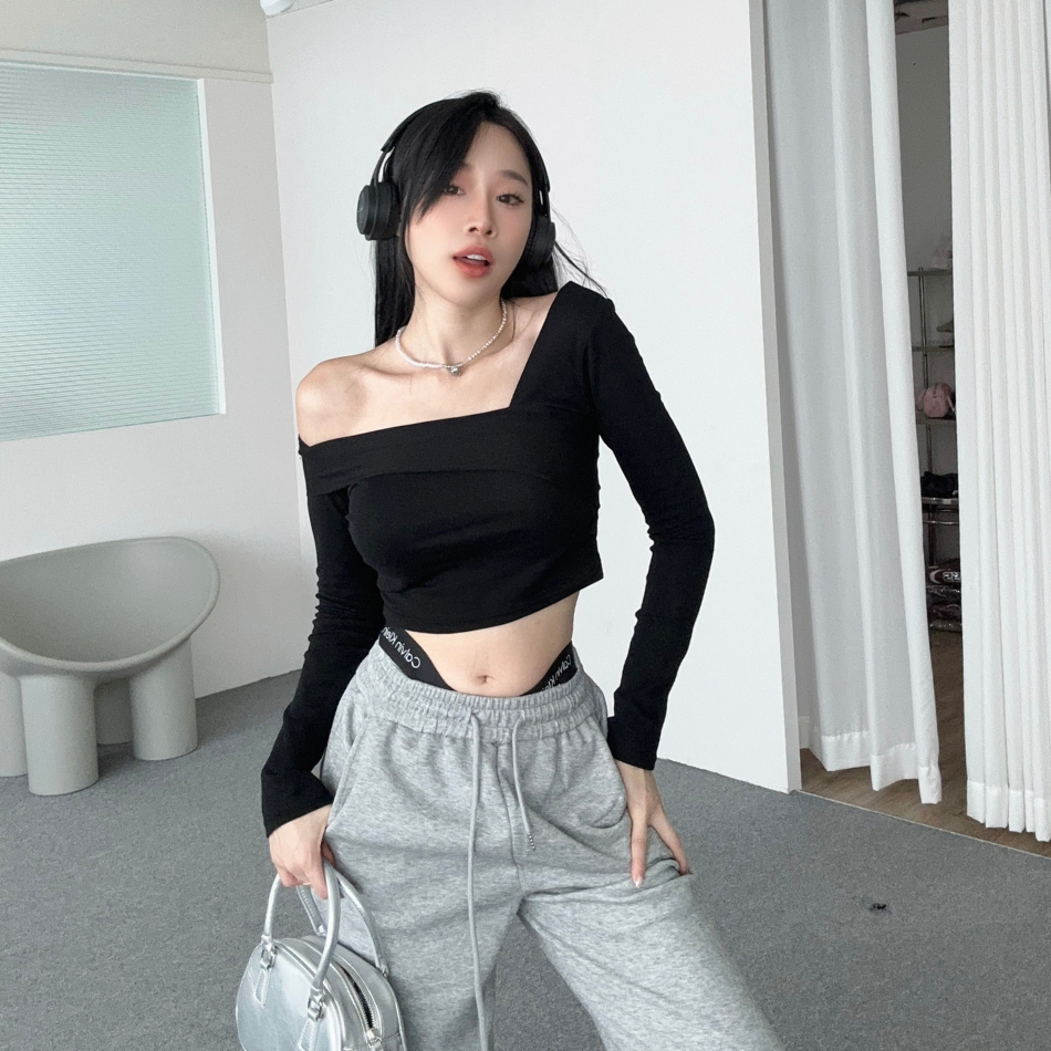 【DOMISS自訂】性感公式! MIT不對稱斜肩上衣-3色 露肩上衣 (現貨)