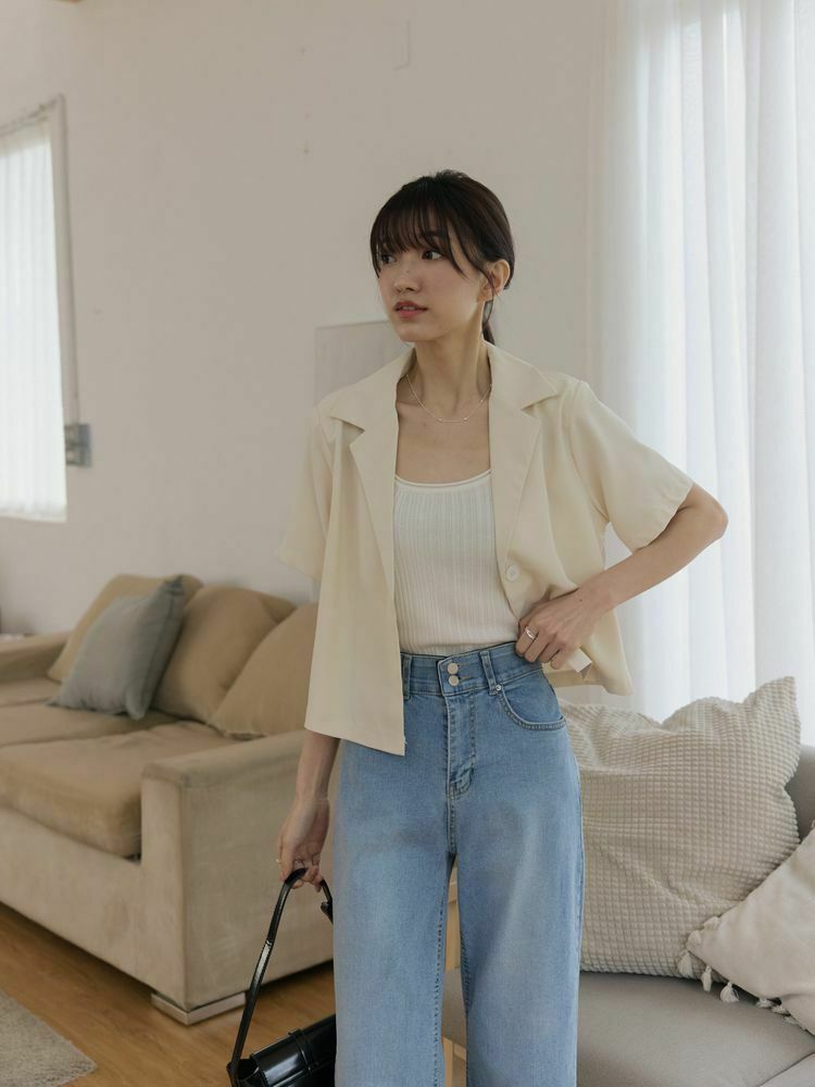 雙Ｕ領坑條針織背心