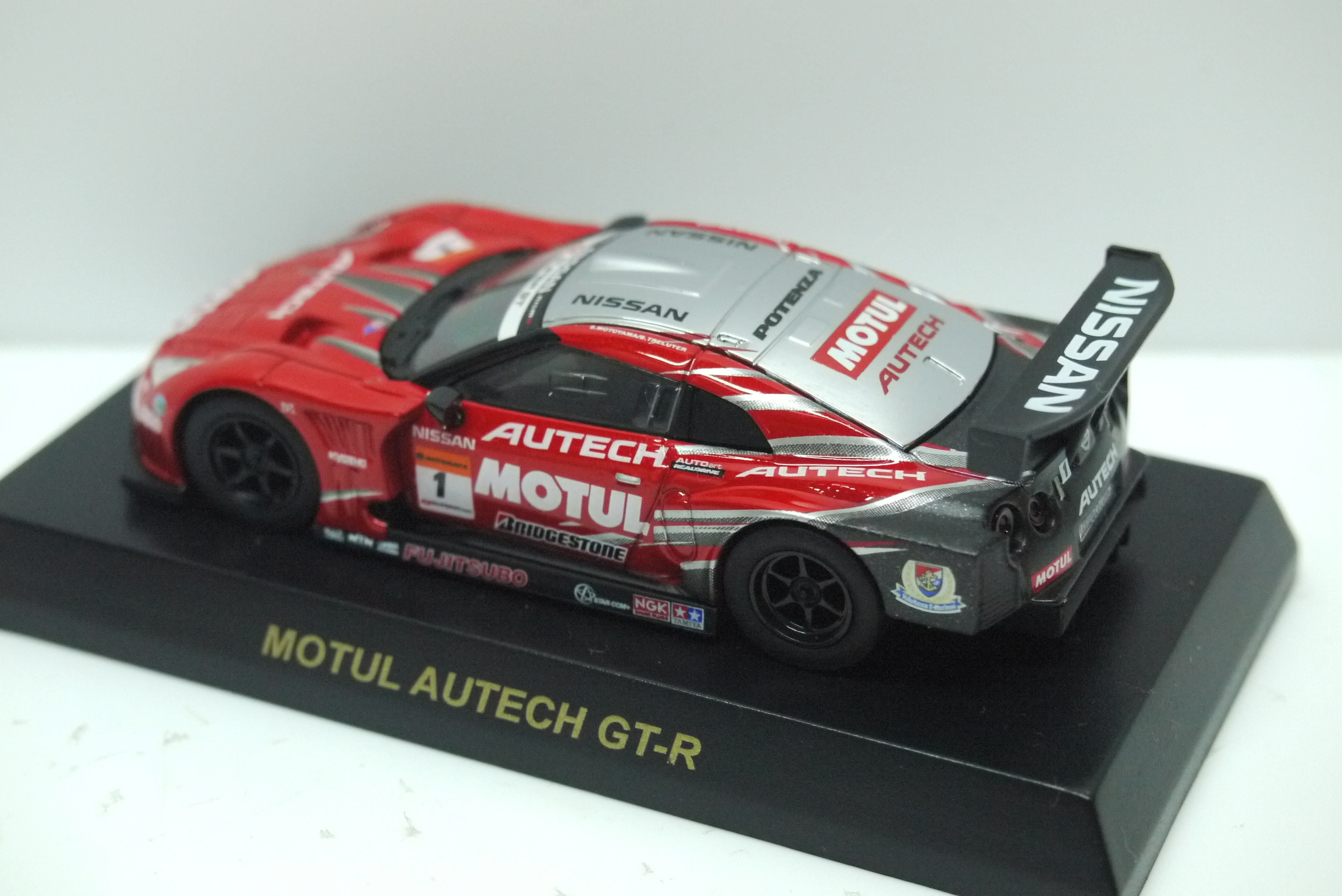 Kyosho Motul Autech GTR #1
