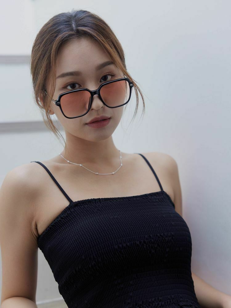 率性方框小臉墨鏡