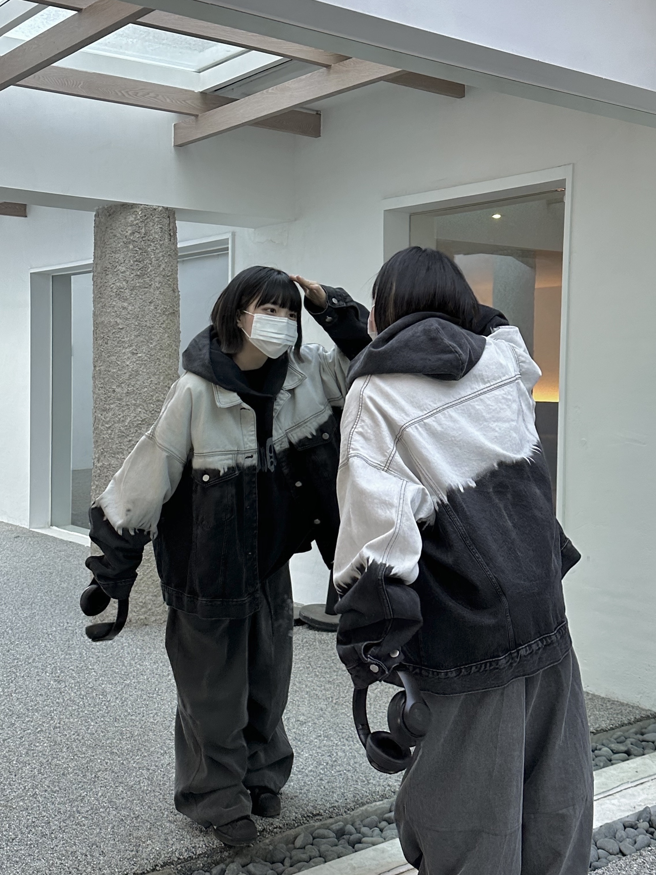 【HERETICS STUDIO 】韓國 고품질 黑白 拼接 撞色 水洗 牛仔外套 寬鬆 長袖 外套