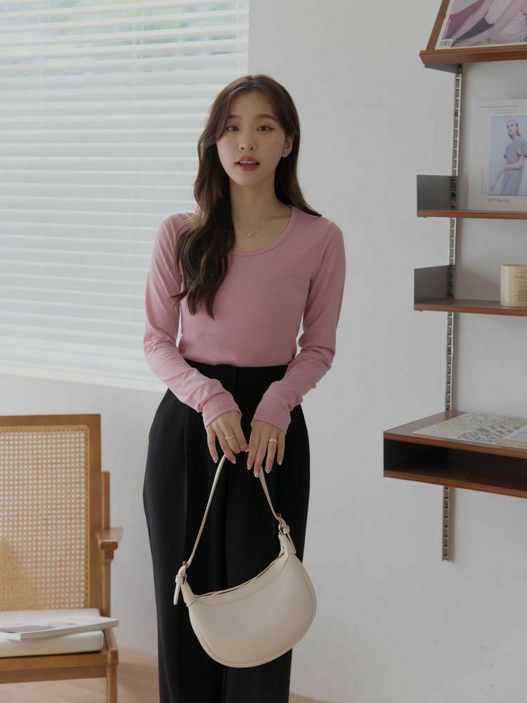 親膚彈性圓領上衣