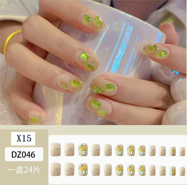 爆款美甲  鑲鉆款穿戴甲X15-DZ046#（膠水款）