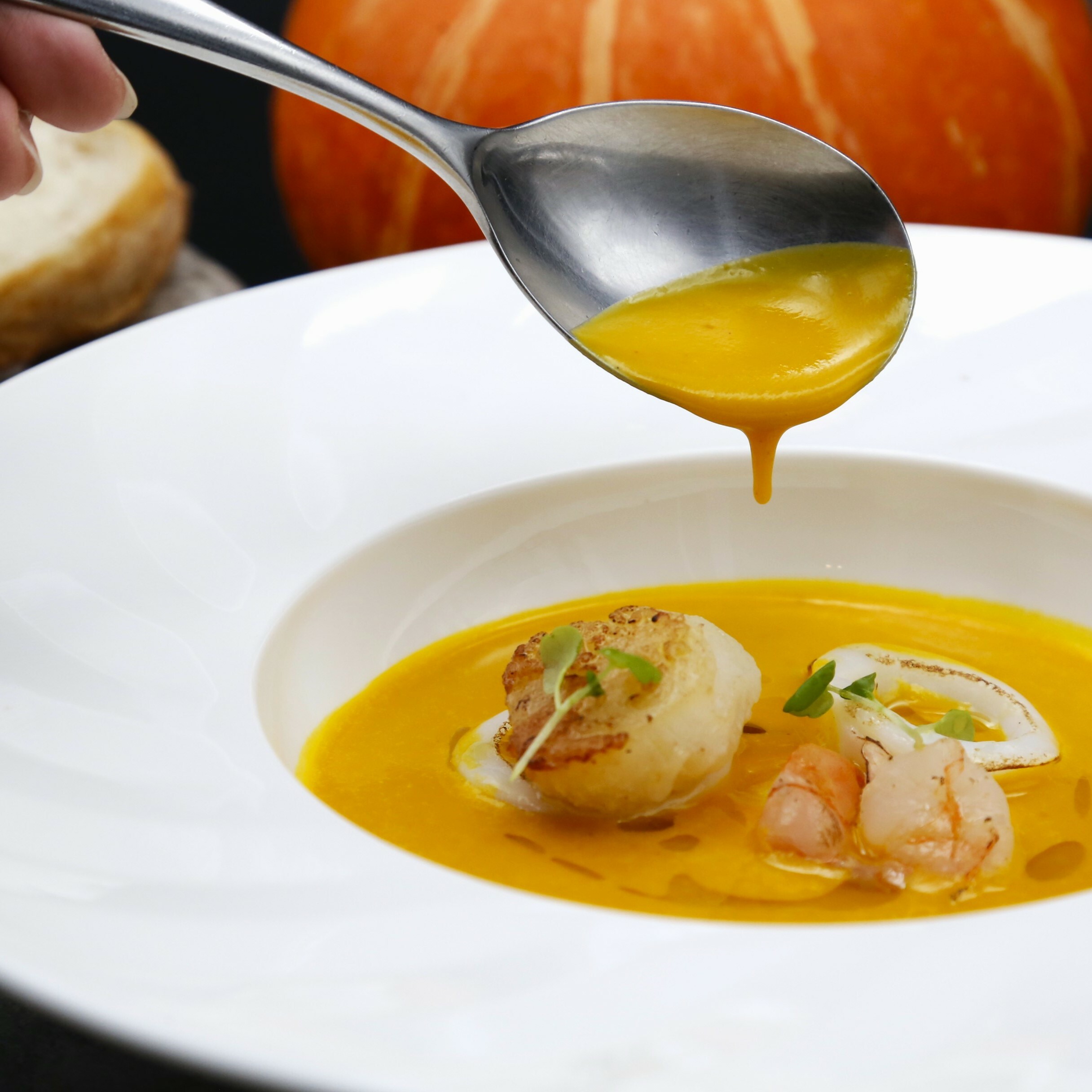 美食嚴選｜海鮮栗子南瓜濃湯