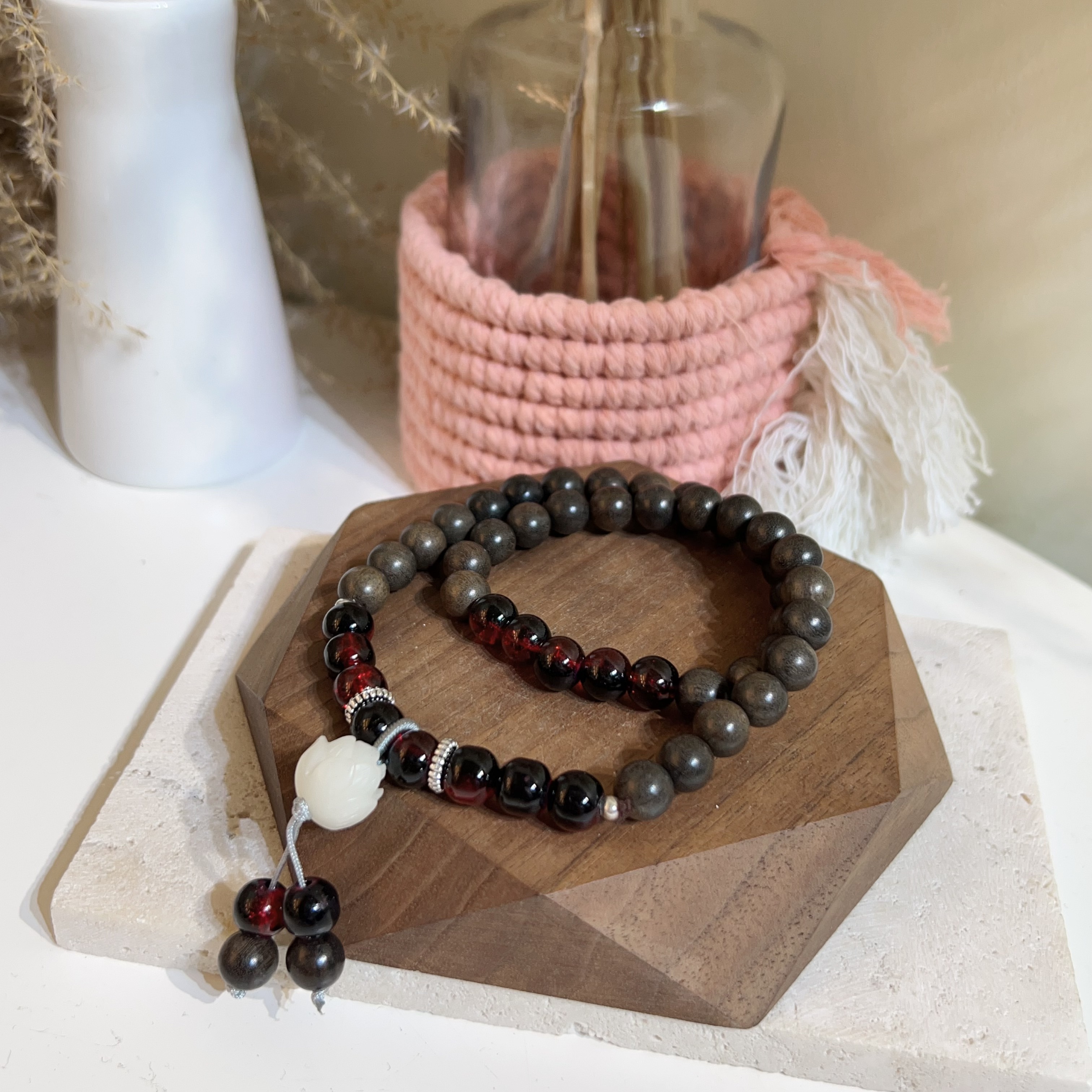 沈香木象牙果蓮花雙圈 8mm