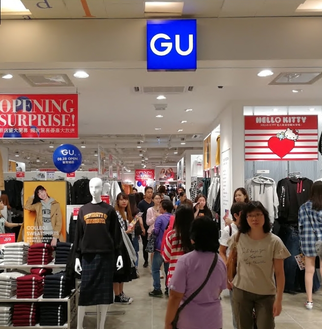 GU 東港城店