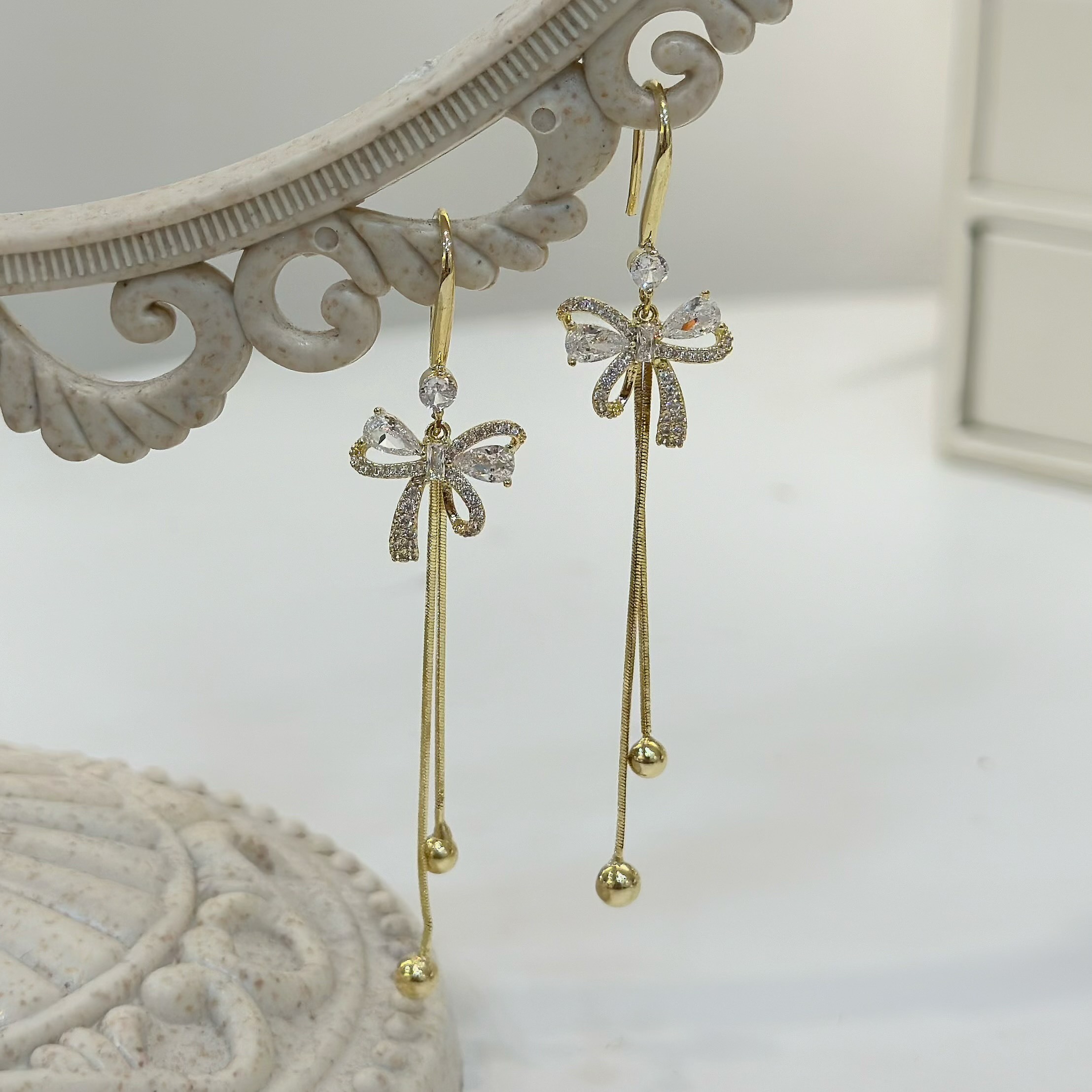 Y18鋯石排鑽蝴蝶結垂吊