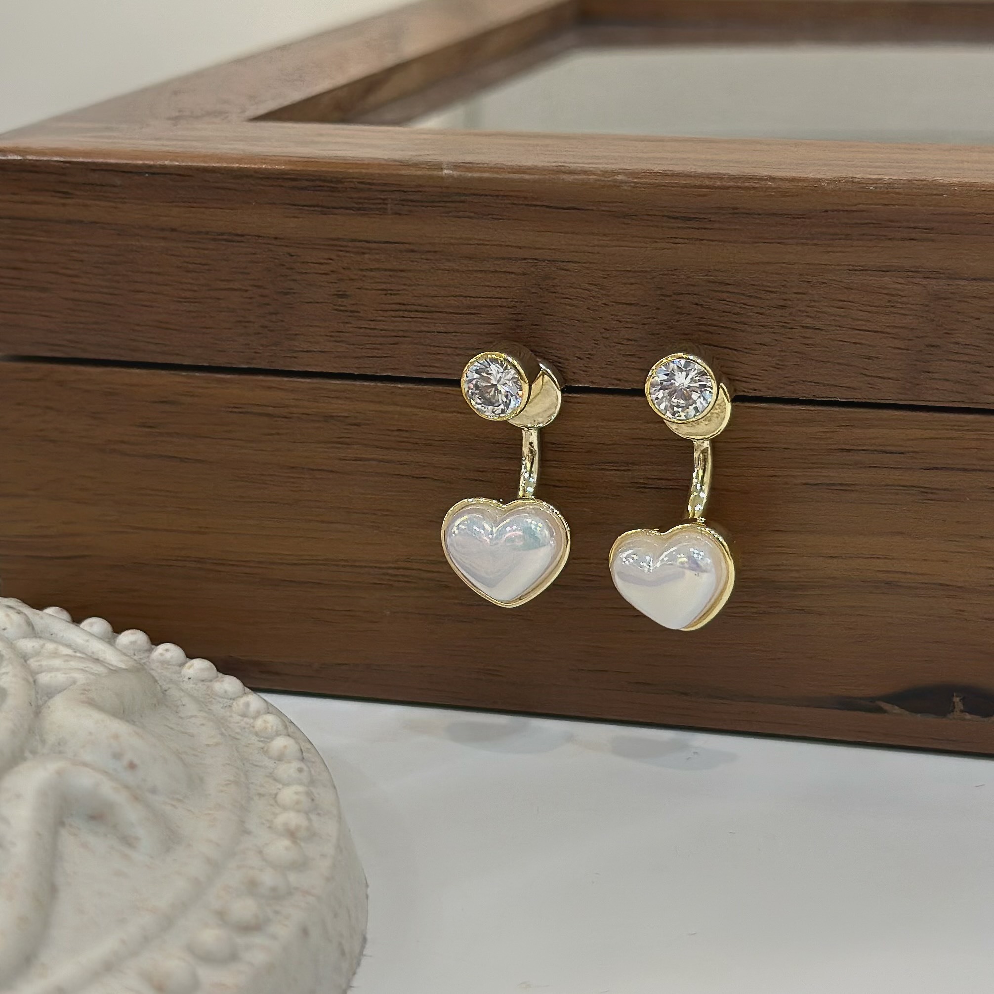 J79單鑽愛心珍珠前後扣垂吊