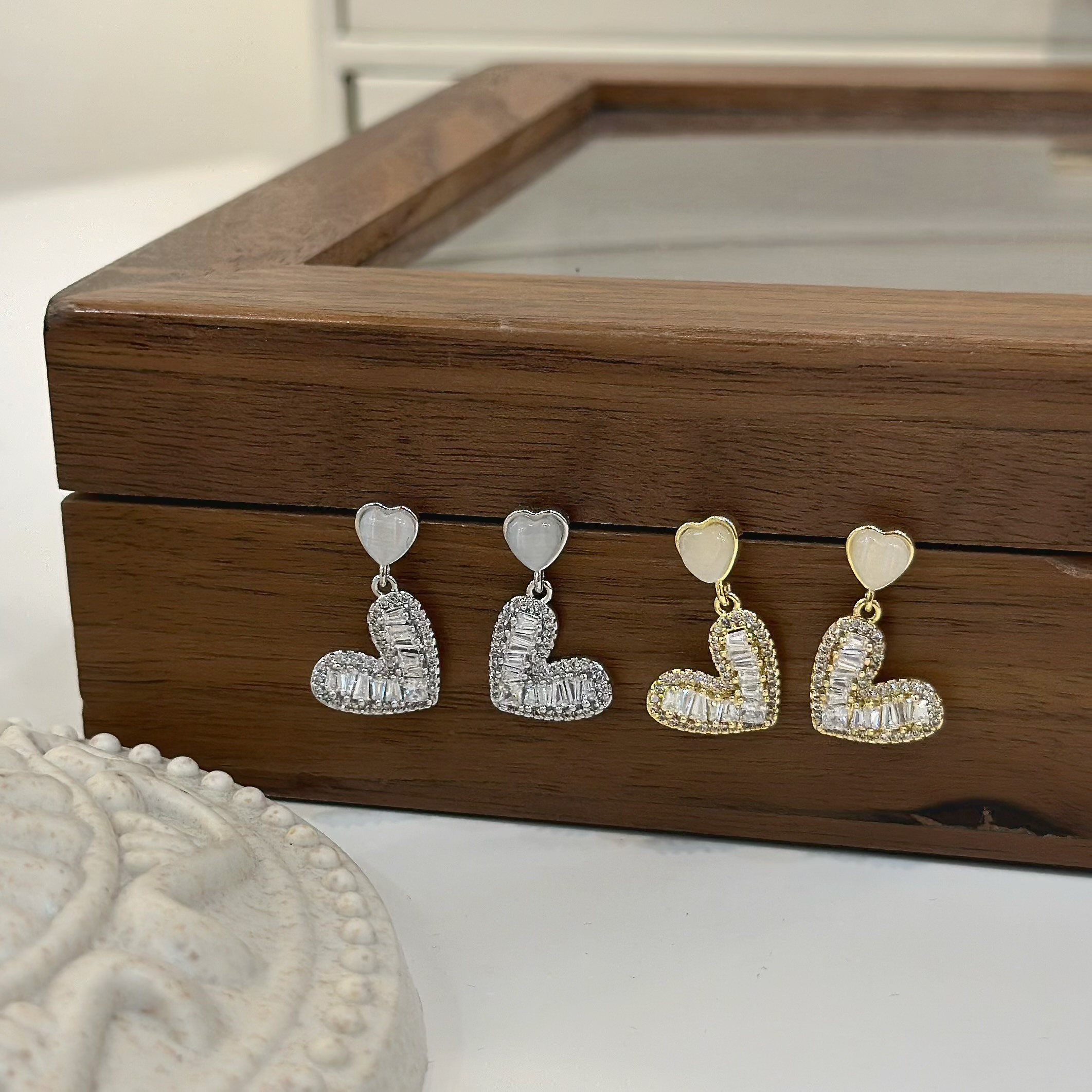 N29貝殼鋯石愛心垂吊