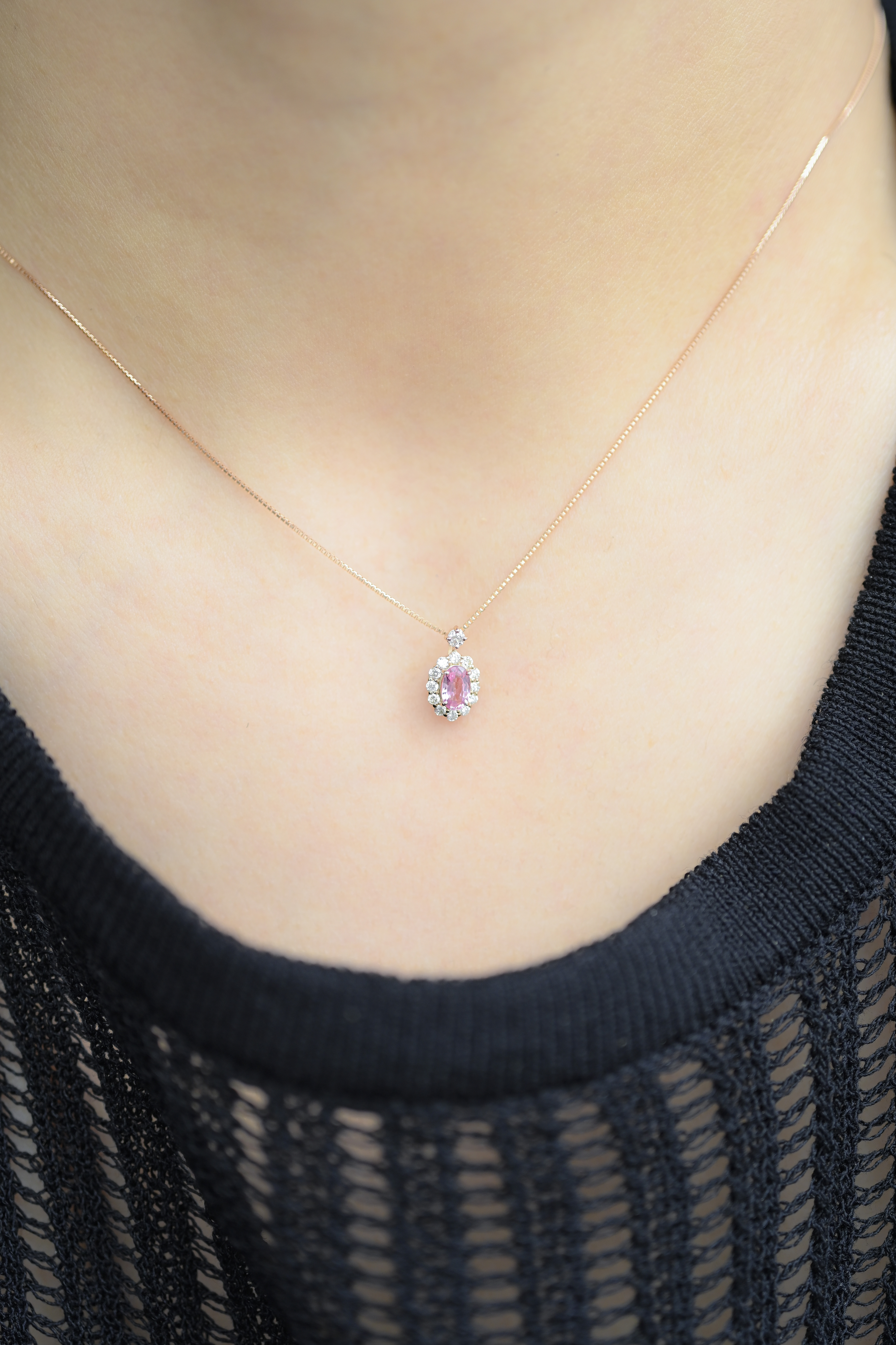 18k 0.26ct Padparadscha & Diamond necklace