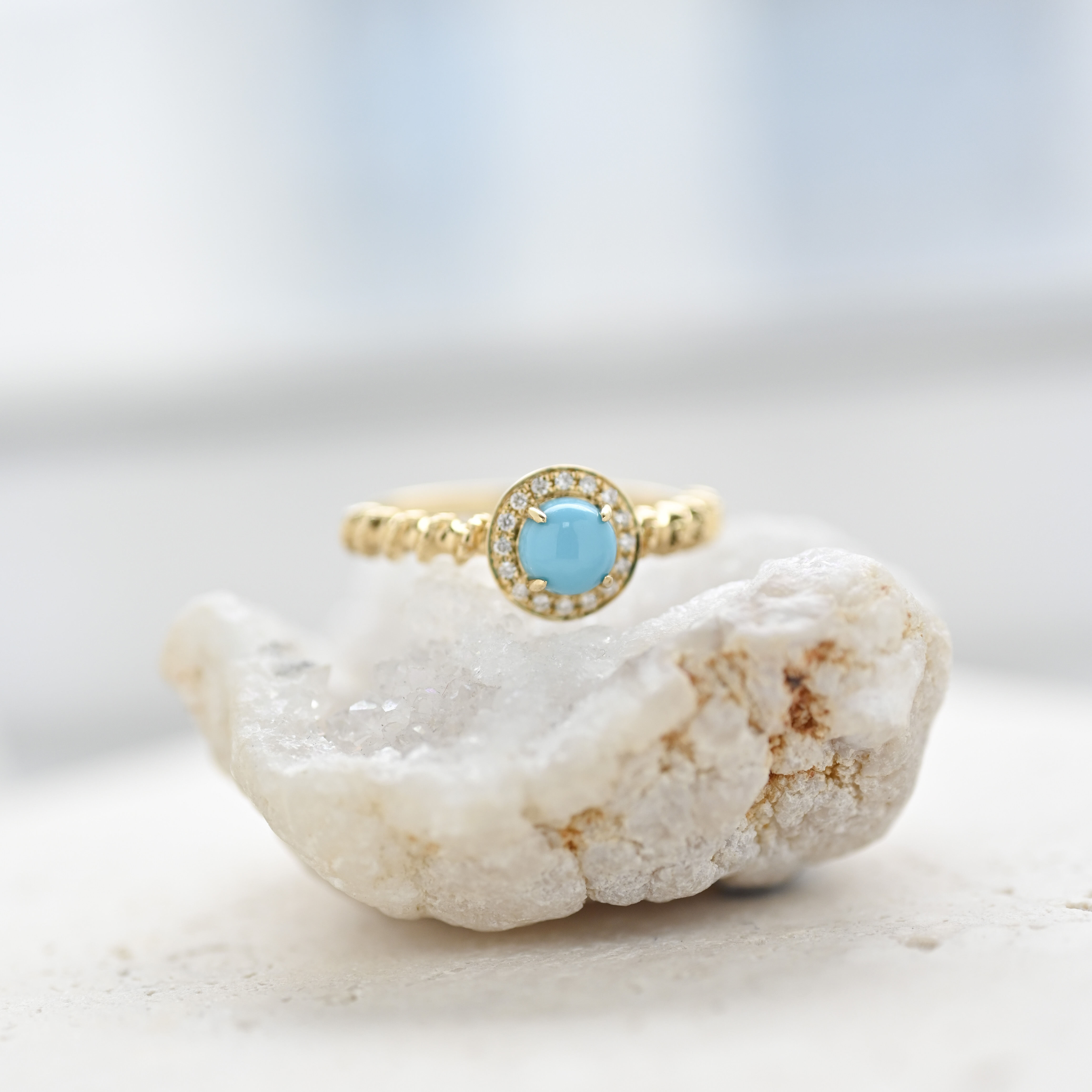18K Turquoise & Diamond Ring