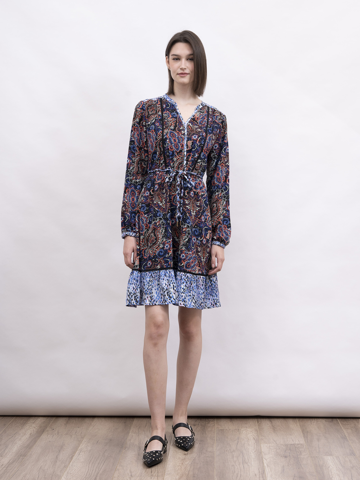 mi-tu 印花V領連身裙