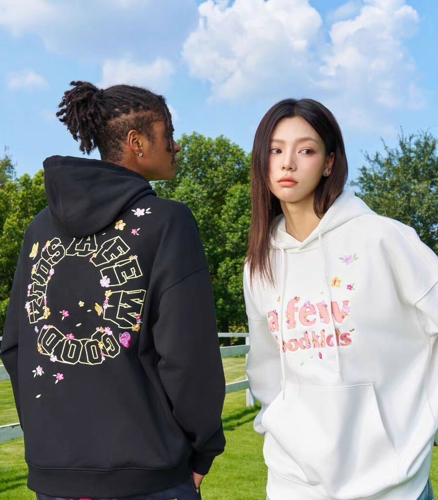 AFGK 蝴蝶漫花飛舞刺繡 帽T A FEW GOOD KIDS