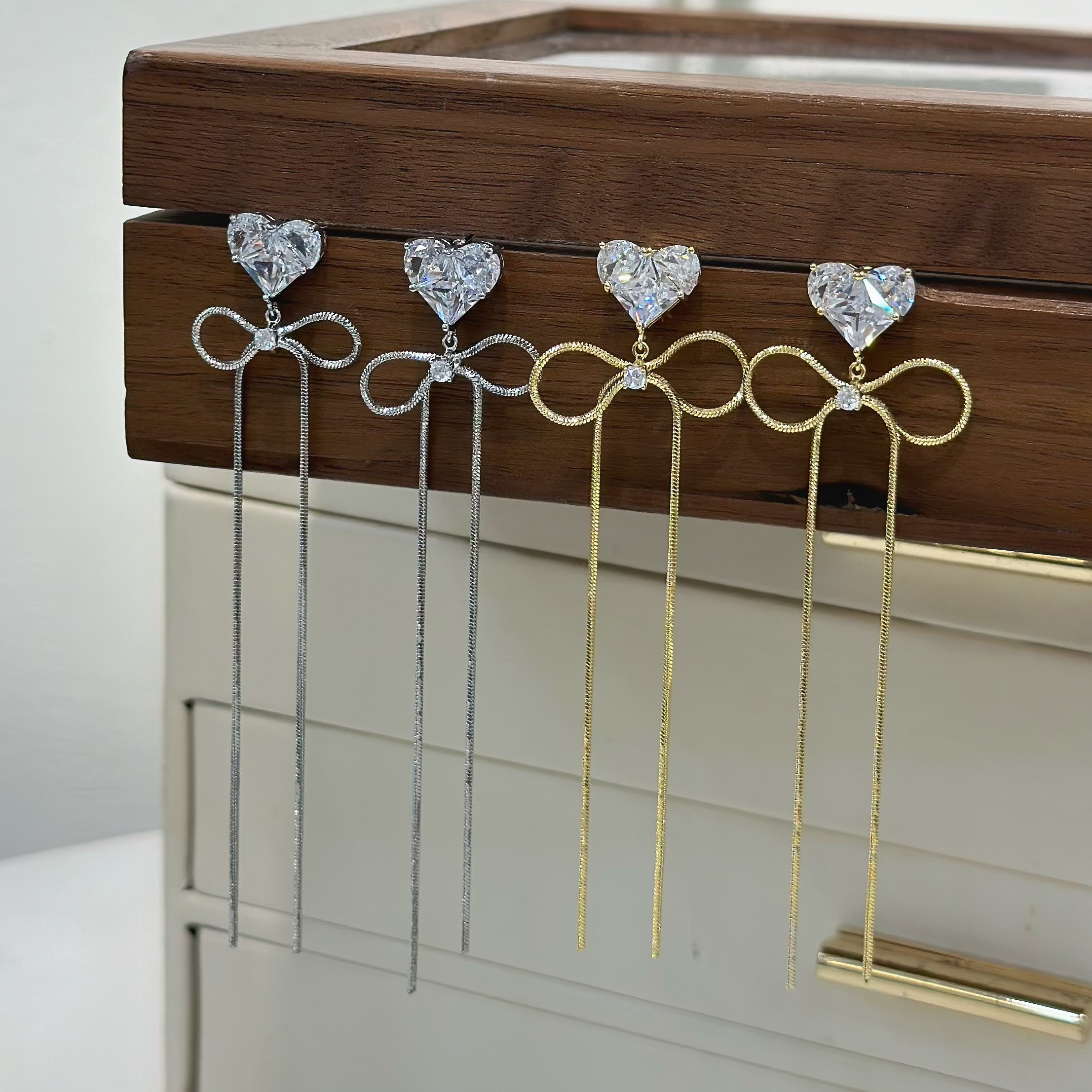 Y21鋯石愛心蛇骨蝴蝶結垂吊