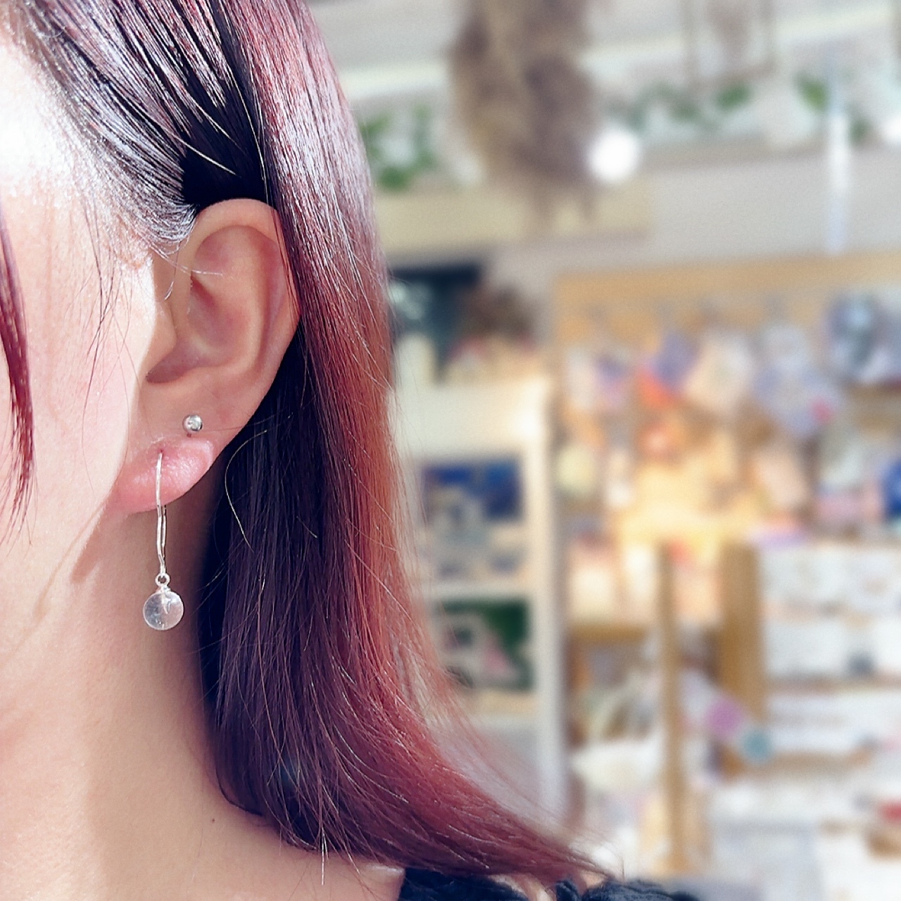 透明感波浪形耳環