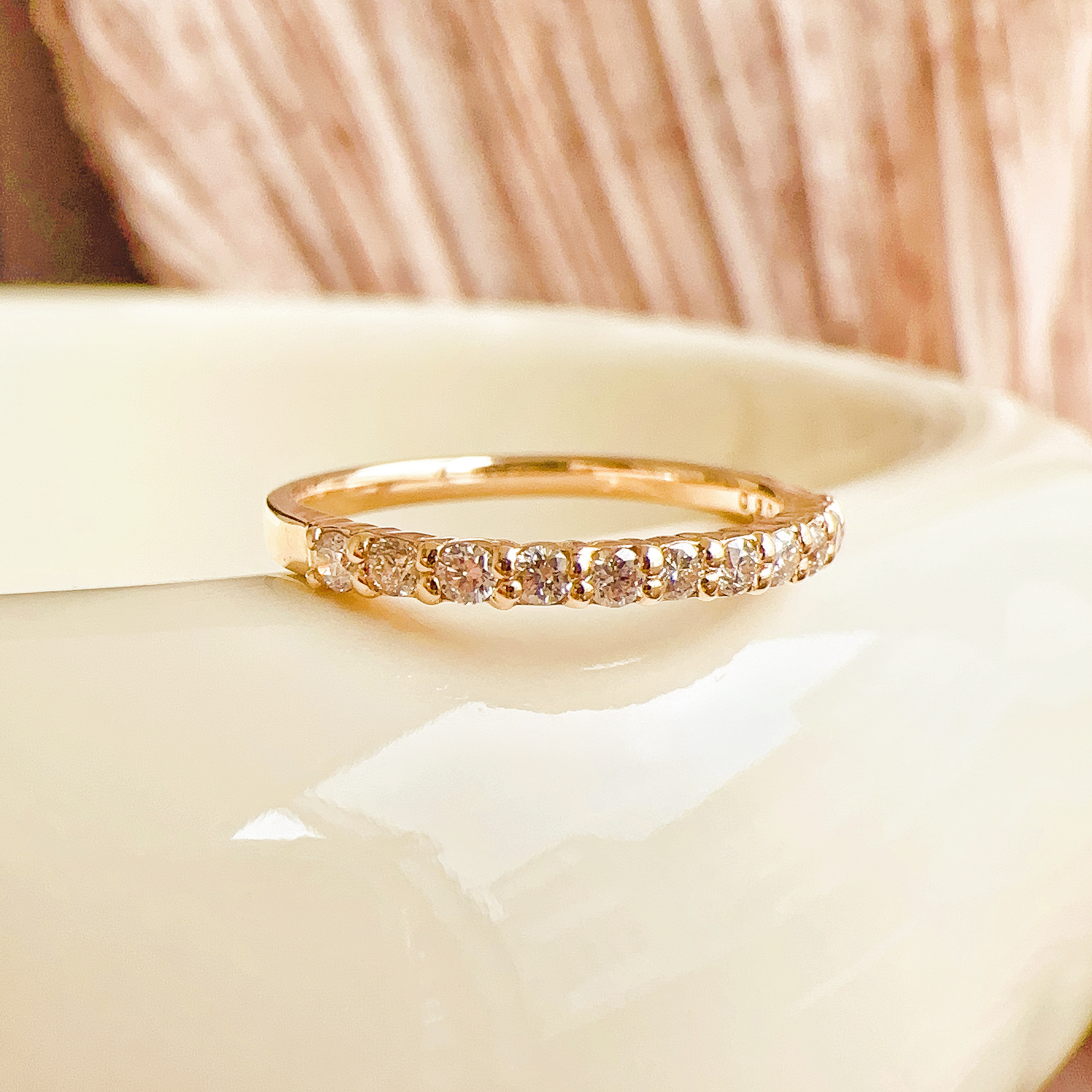 0.20ct立體排鑽戒指