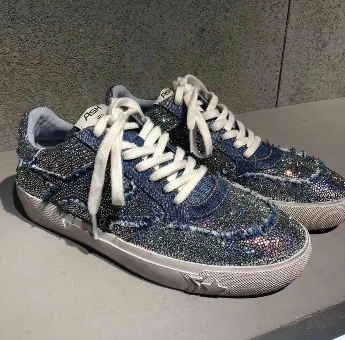 Ash 牛仔水鑽波鞋 -M