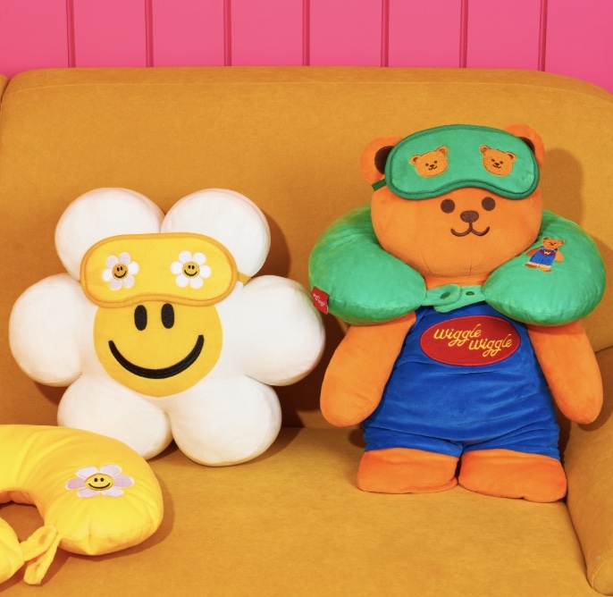 T8 WIGGLE  眼罩加頸枕套裝