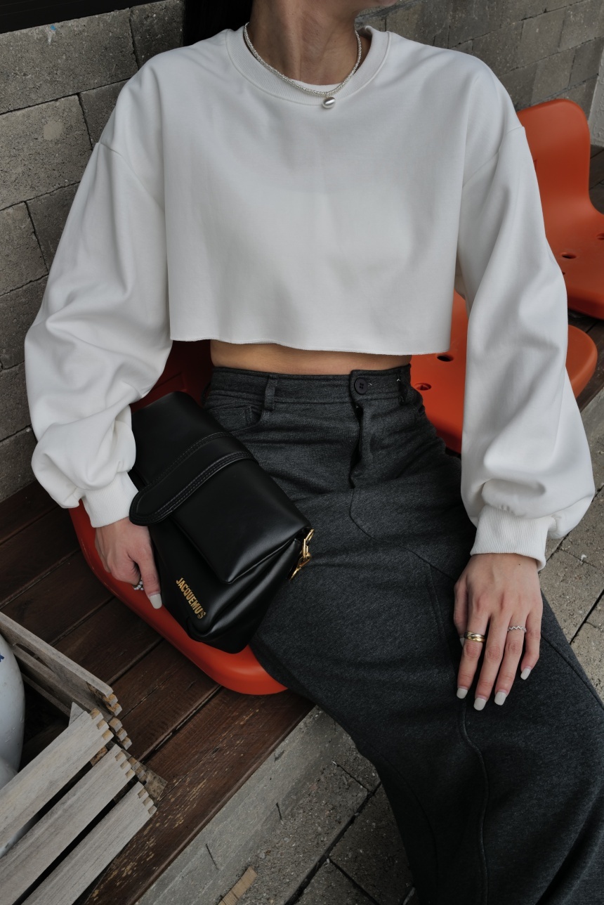 圓領下鬚短版衛衣*7色