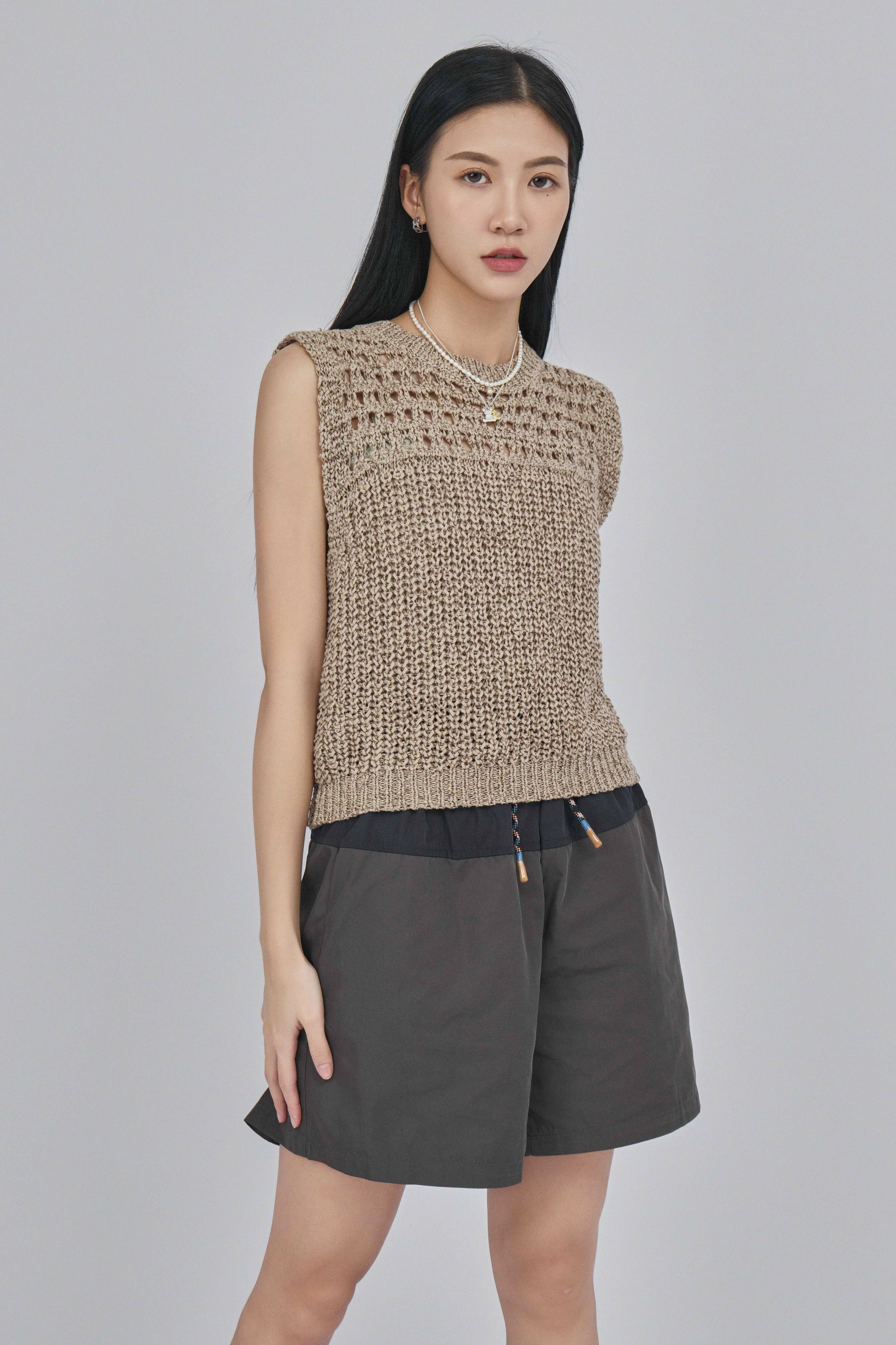 混款通花扁線針織背心（*現貨款式）