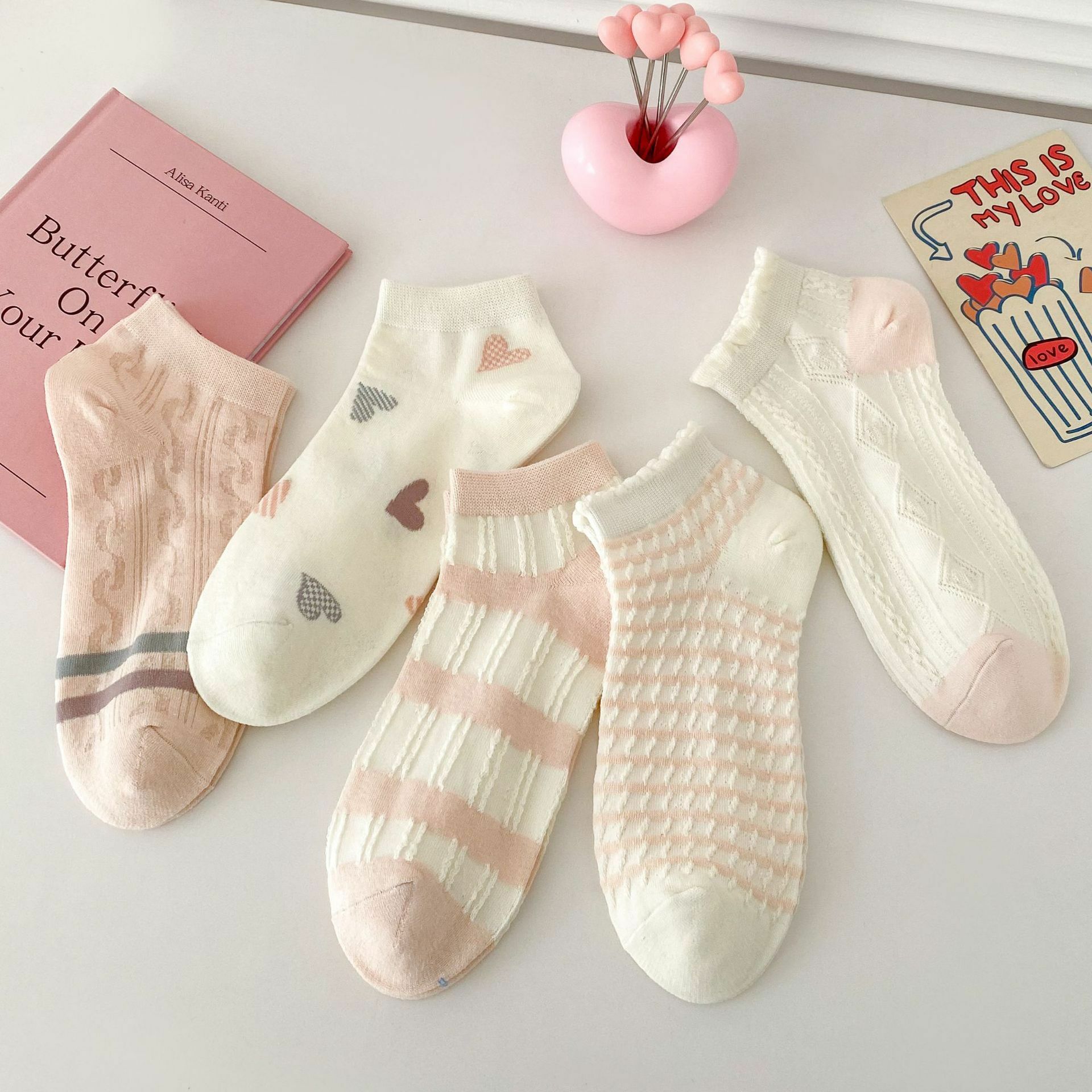 [3 FOR RM10] Strawberry Milk Mid-Calf Socks