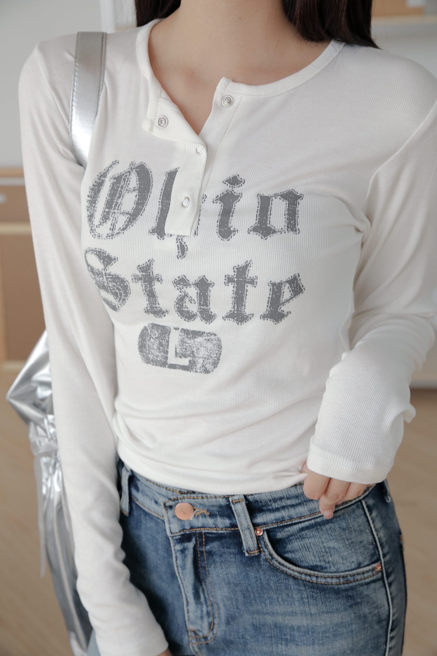 【Discount】Crack Button Long Sleeve #長袖上衣