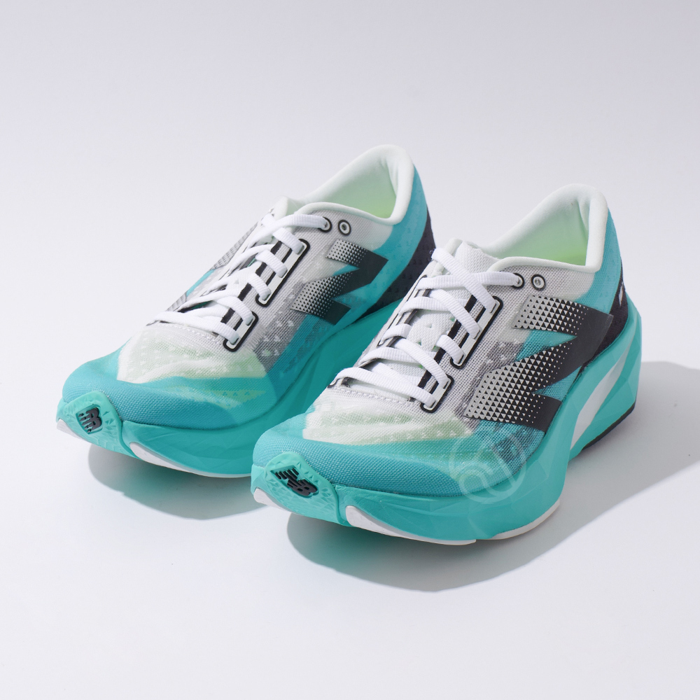 New Balance Fuelcell Rebel V4 女鞋 亮藍色 運動 寬楦 緩震 輕量 慢跑鞋 WFCXCJ4
