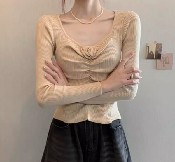 熱推立體花朵針織衫上衣（杏色均碼） 