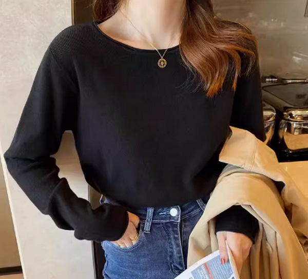 熱推女士打底針織衫上衣（黑色均碼） 