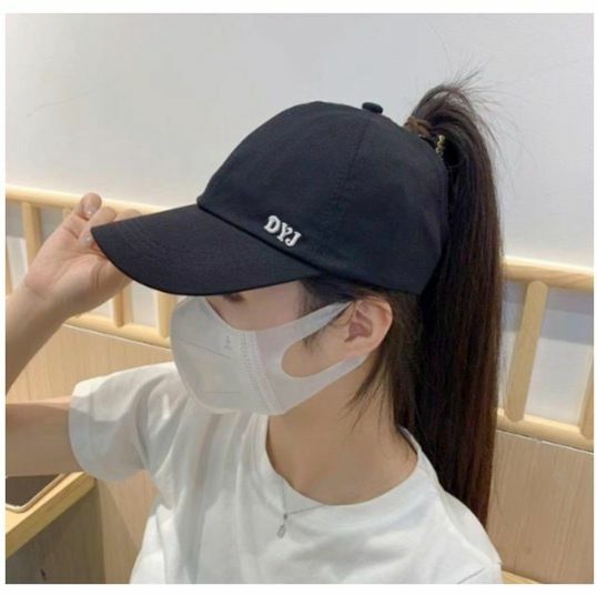熱賣女款韓版新款馬尾棒球帽 鴨舌帽 遮陽防曬彎帽檐帽子(黑色-馬尾)