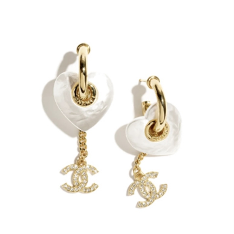 CHANEL 24P 愛心雙C吊墜造型 水鑽 耳環 女