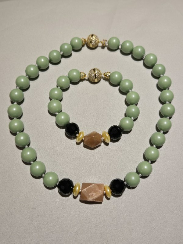 [S] GEMZ & CO NCJS SPAIN PEARLS/CRYSTALS JEWELLERY, JADE COLOUR, NC-N001 (Z17)