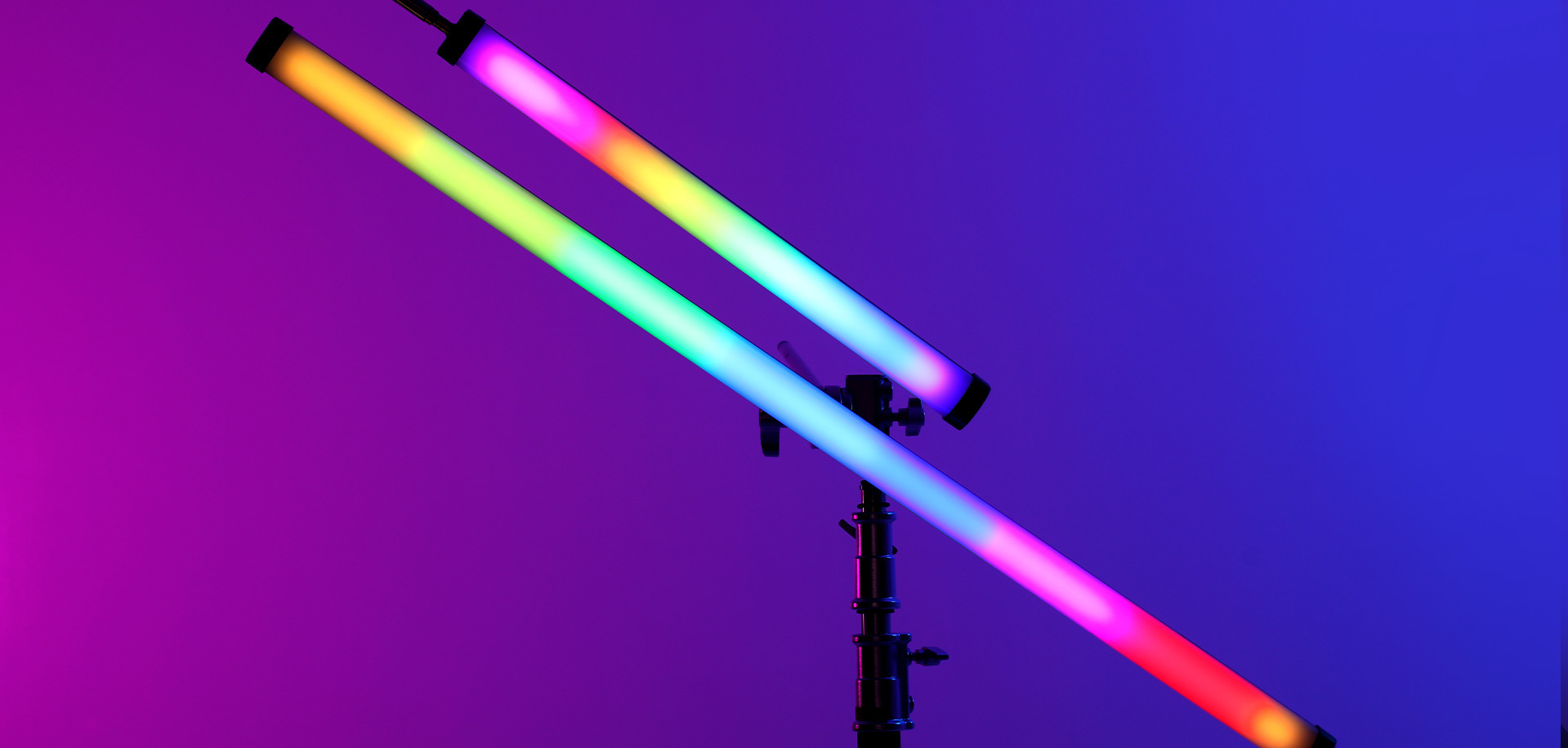 GVM BD25R/BD45R RGB & Bi-color Colorful Tube Light