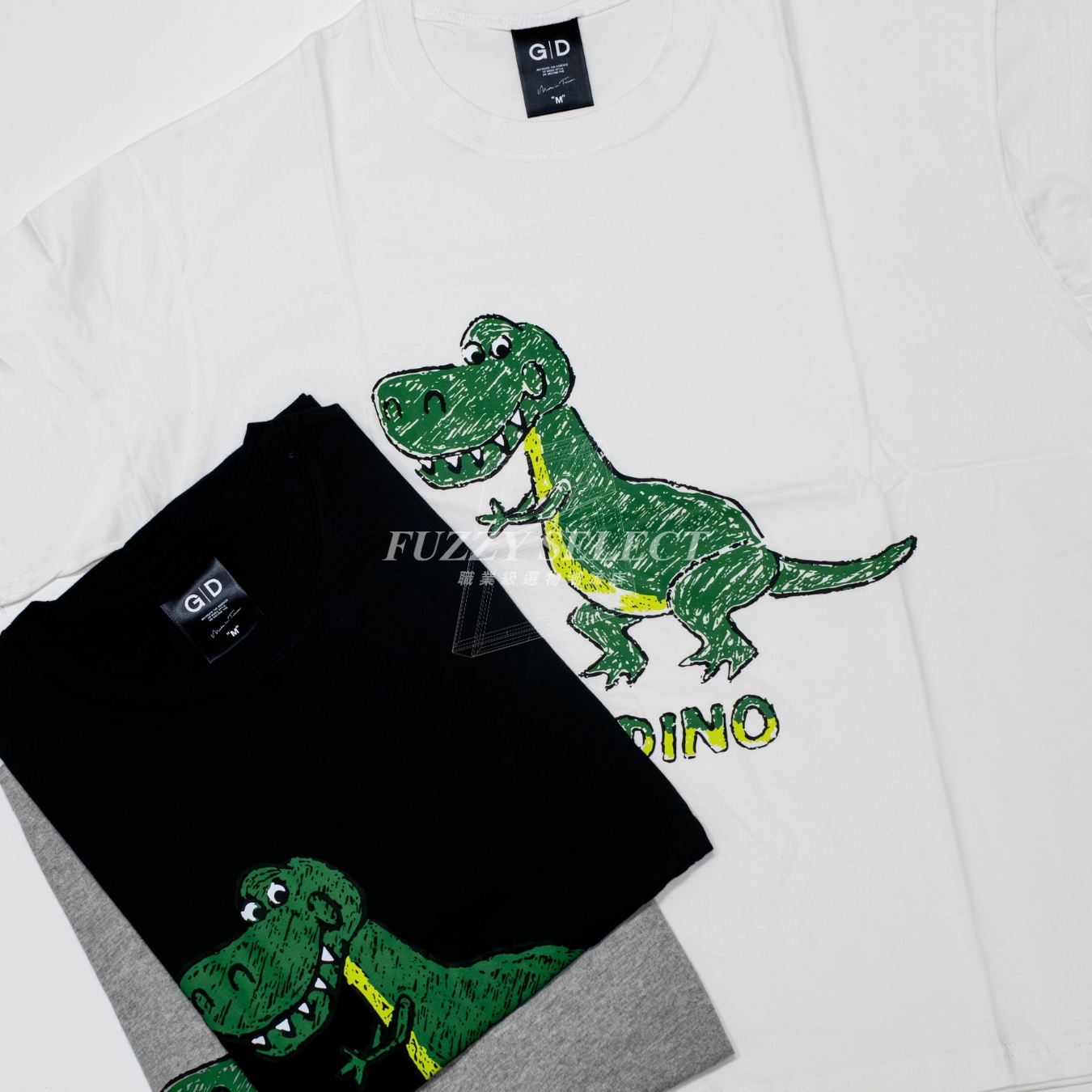 【逢甲 FUZZY】Dino 恐龍 Tee 潮流 日常 美式 圖案 Logo 短T 短Tee 黑 白 麻灰