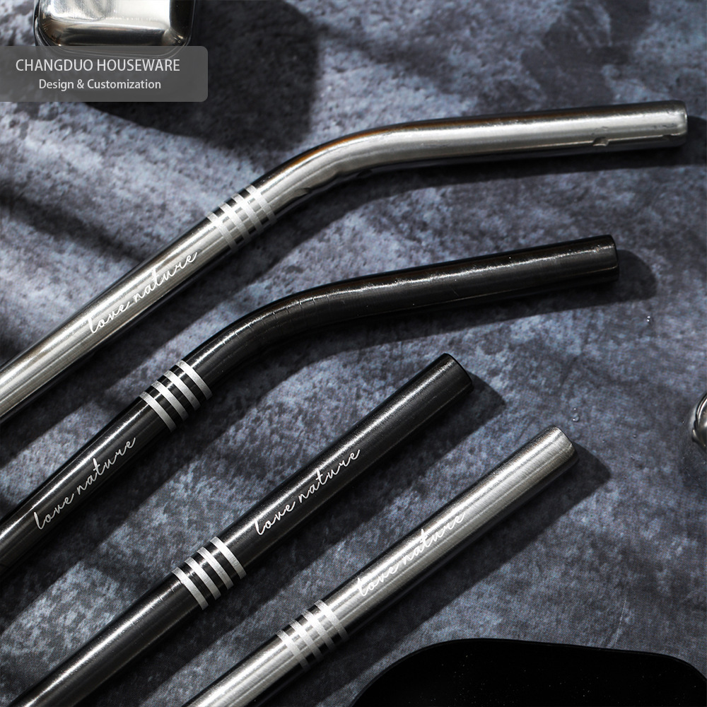 《4827》INS簡約黑色系草寫字母印花吸管