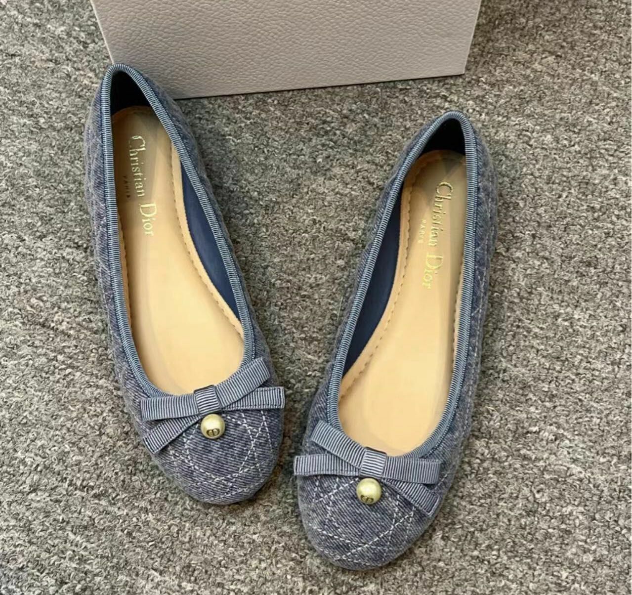 DIOR 藍色圓頭平底鞋 -M