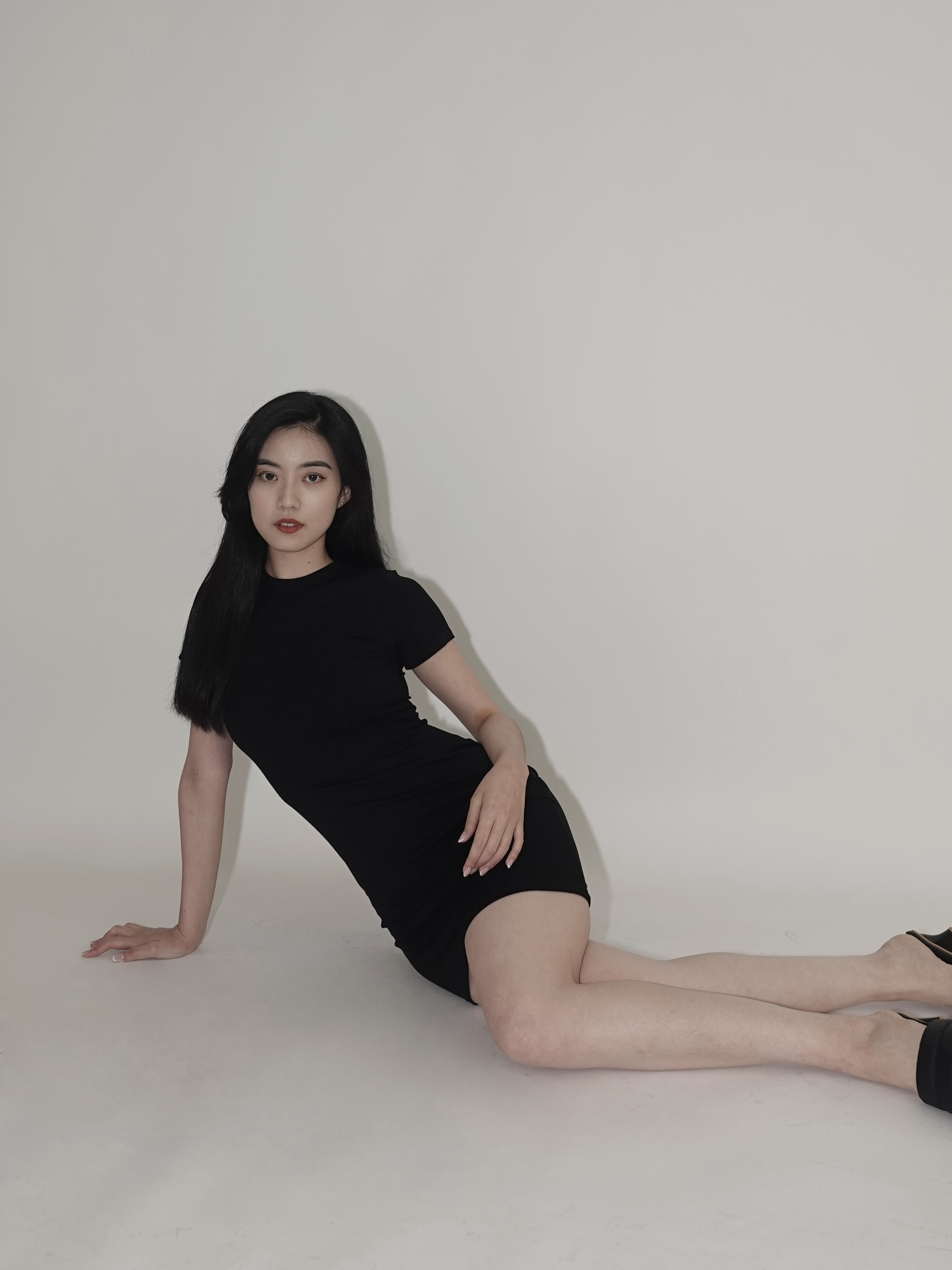 𝒮𝑒𝒸𝑜𝓃𝒹 𝒮𝓀𝒾𝓃☁️歐美簡約短袖洋裝(7色)