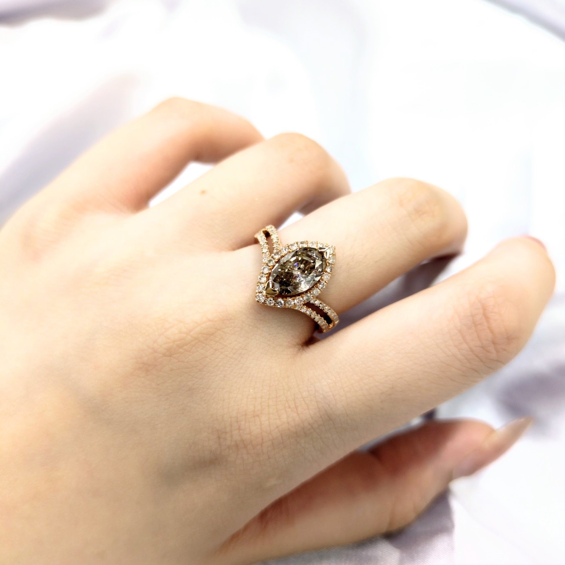 18K Rose Gold 1.78ct Fancy Champagne Marquise Cut Diamond Ring