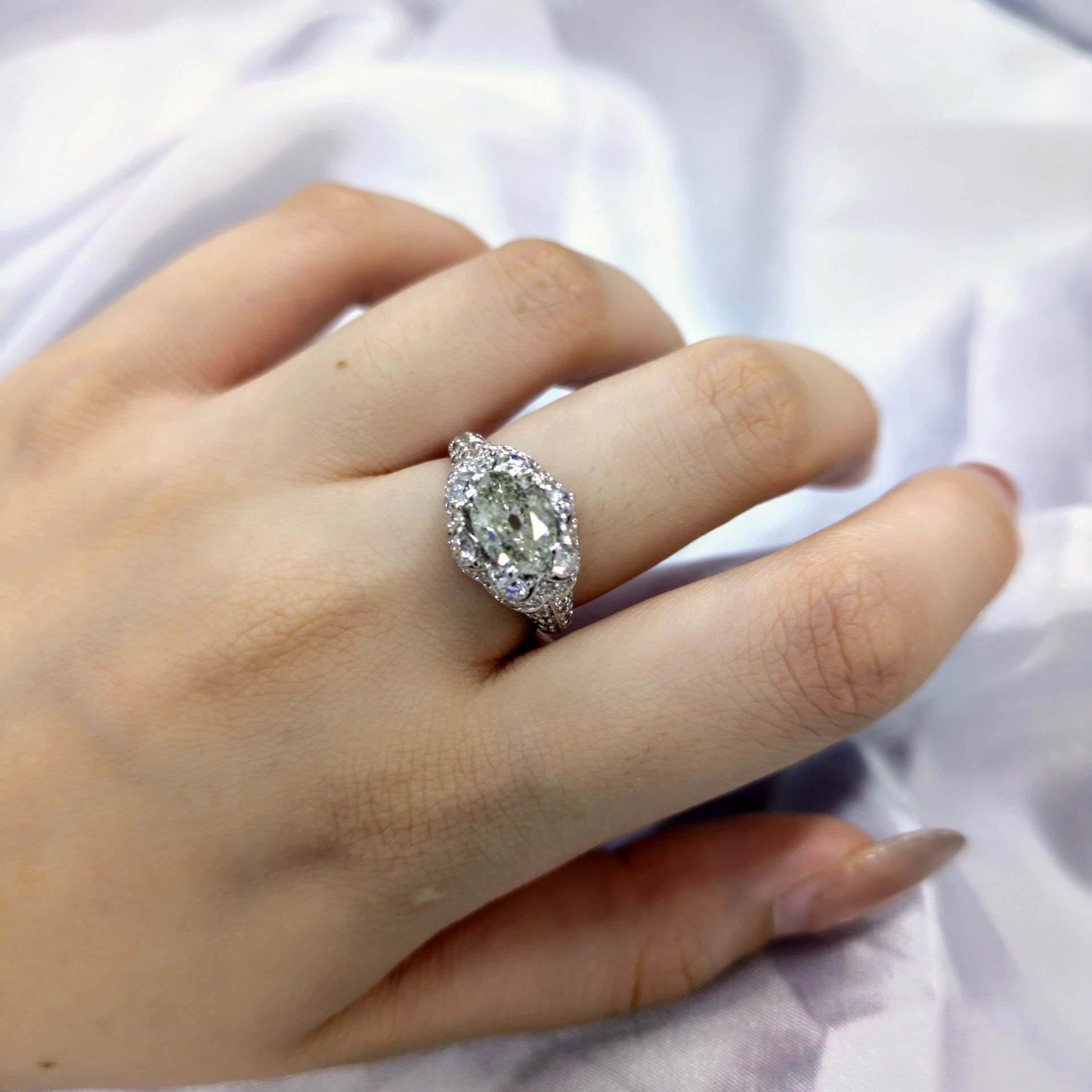 18K White Gold 2.22ct Diamond Ring