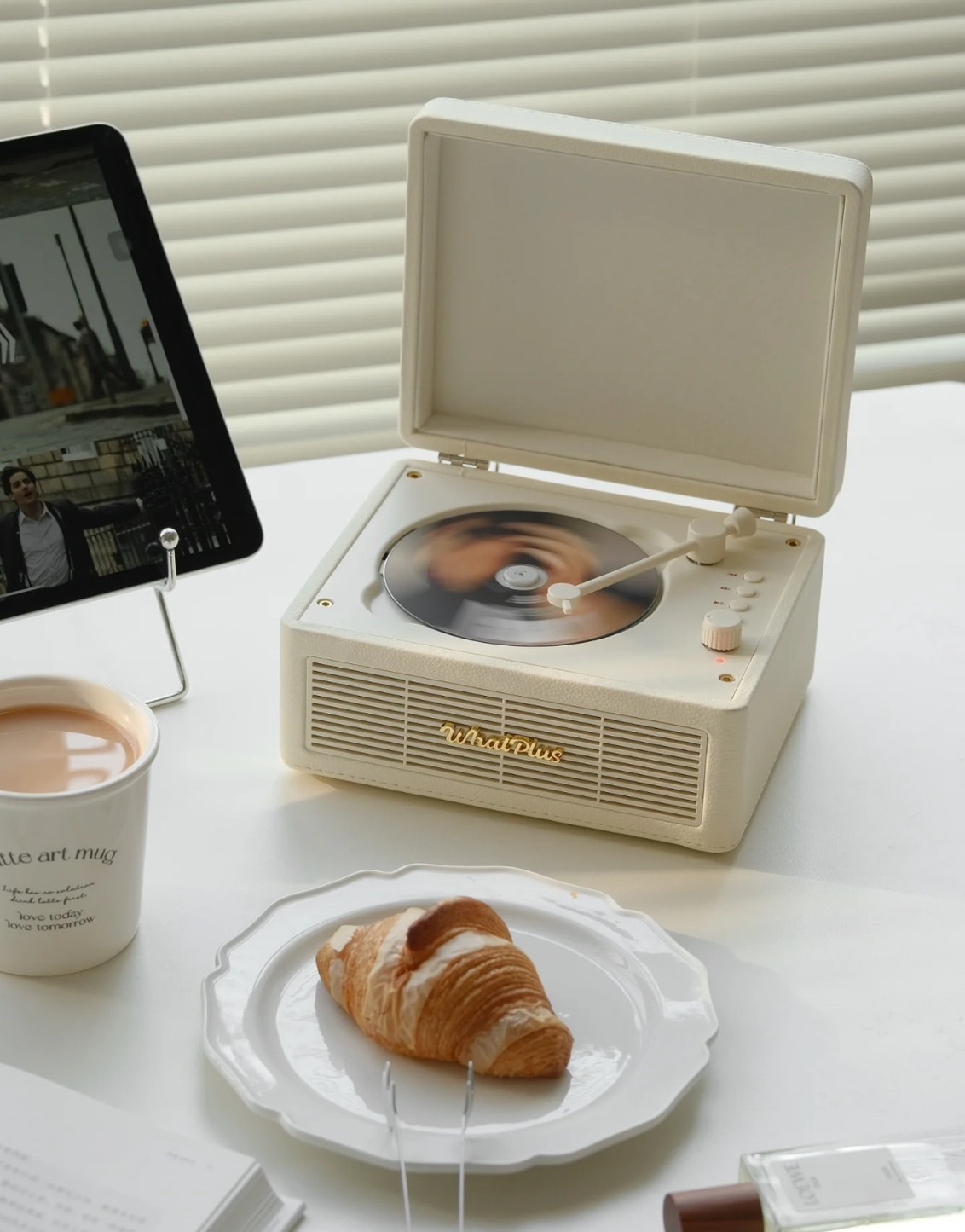 <快速出貨> WhatsPlus 復古藍芽音響 CD機