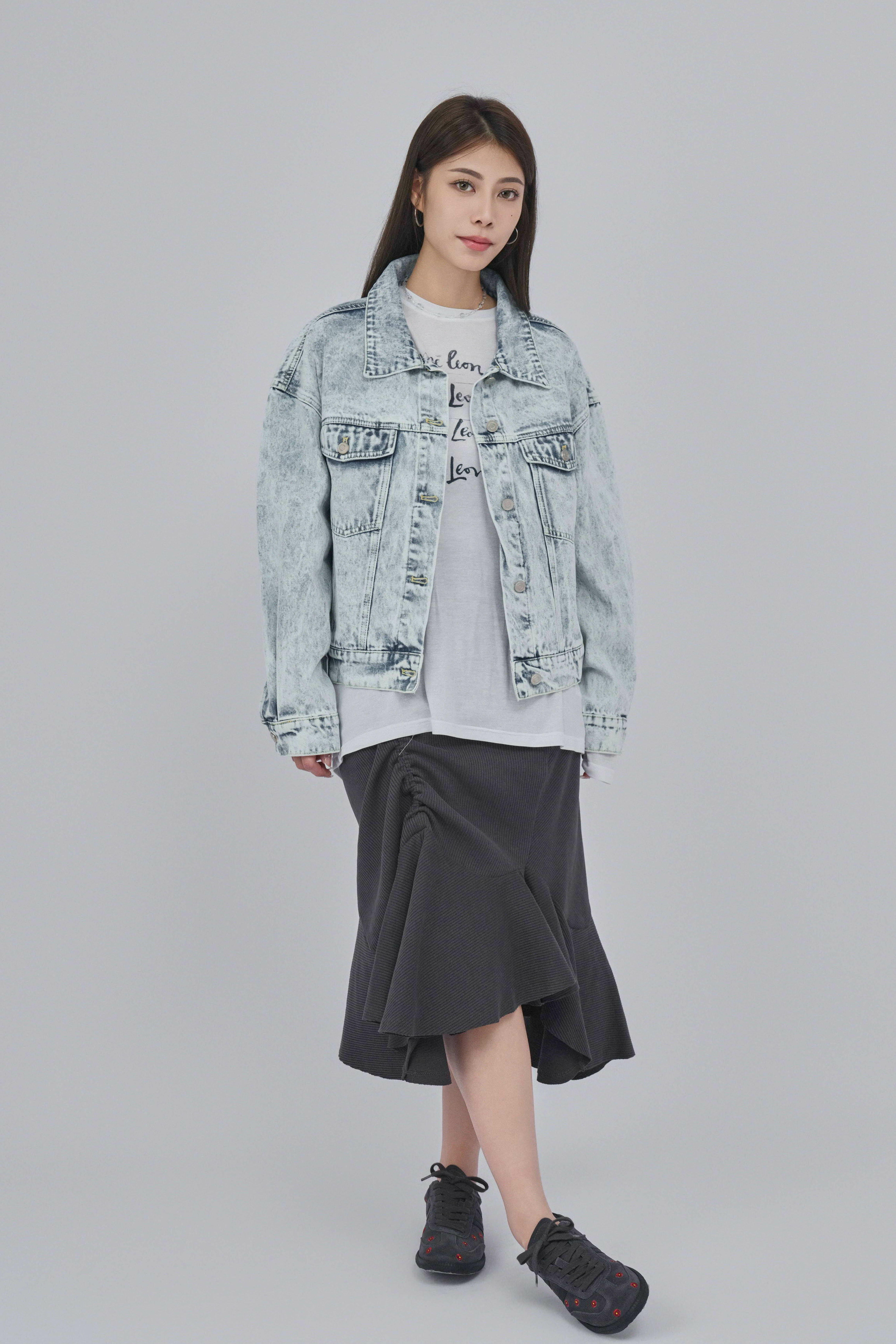 FW24_0053（外套＋Tee＋半截裙）