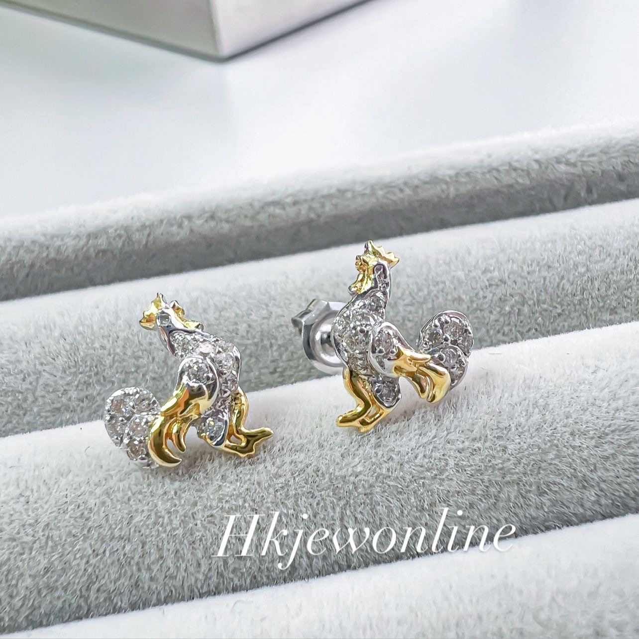 🐓 14K White Gold Diamond Rooster Earrings
