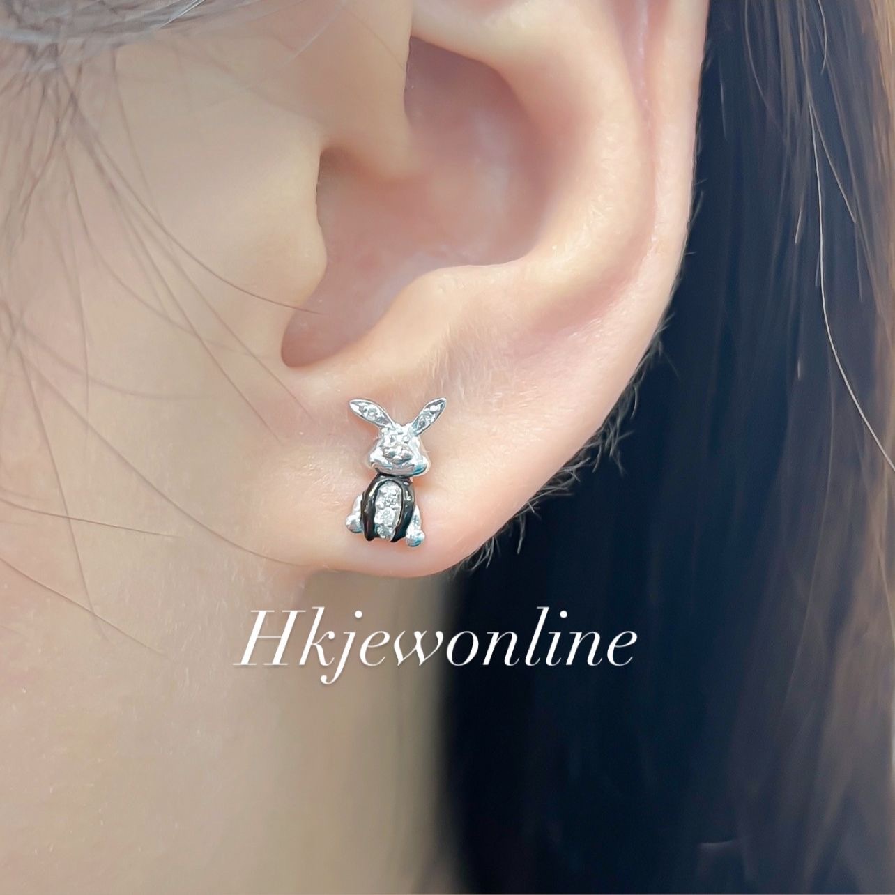 🐰14K White Gold Diamond Rabbit Earrings
