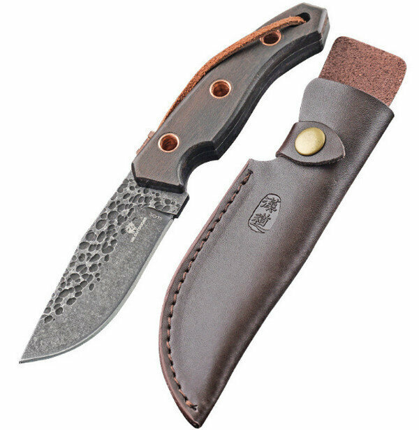 The best-selling Tiger Wing Straight Knife [D--123HT] has a total length of 228mm